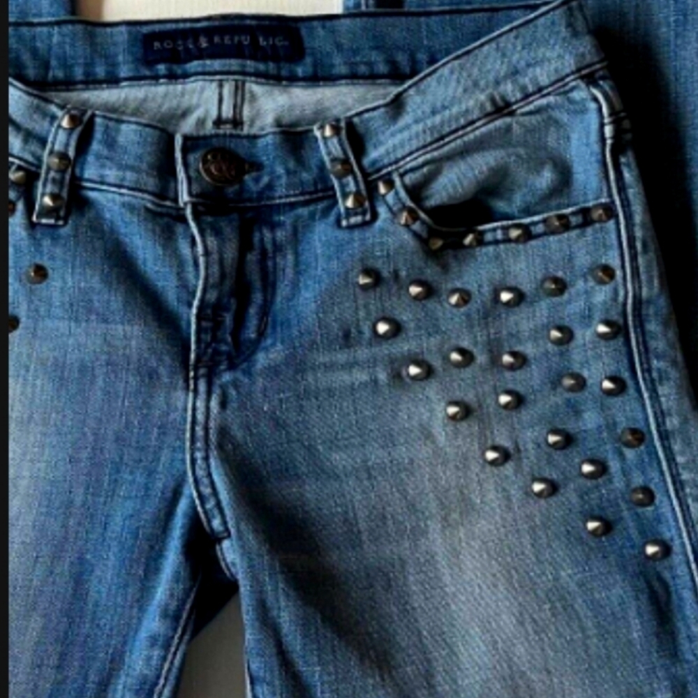 Rockstar design Rock & Republic denim studded jeans
